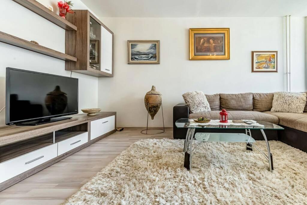 Apartment Tara Спліт Екстер'єр фото